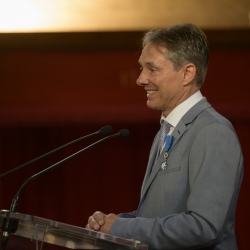 Bertrand Gauvrit, notre directeur, décoré de l’Ordre National du Mérite